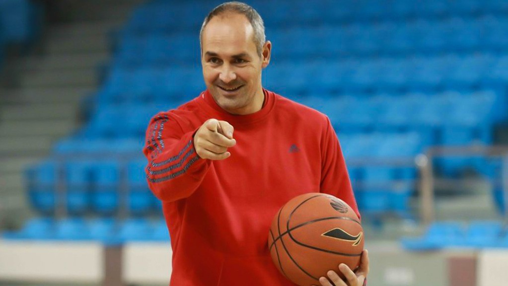 dosquintetoscom's tweet card. La Federación Venezolana de Baloncesto (FVB) emitió un comunicado de prensa confirmando que el español Francisco “Curro” Segura