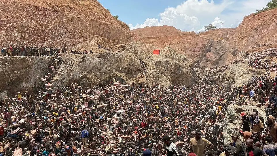 uid_der's tweet card. Orta Afrika ülkesi Kongo Demokratik Cumhuriyeti’nin Lualaba eyaletinde yer alan Kawama maden sahasında 15 Kasımda bir katliam yaşandı. İlk belirlemelere göre en az 70 madenci hayatını kaybetti.