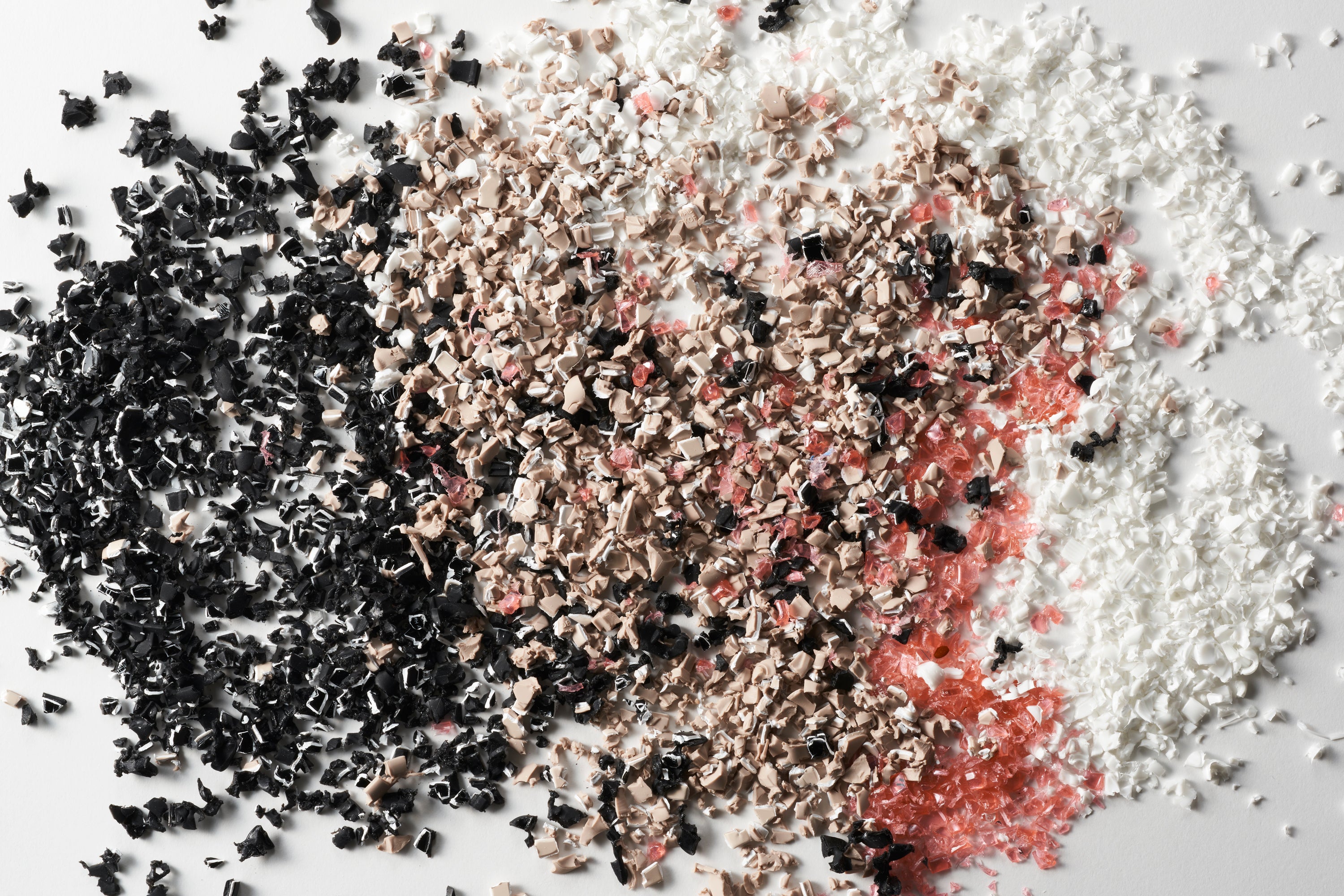 T_HAKUKO's tweet card. リサイクルプラスチックの売買は「再生プラスチック取引所」。海洋プラスチックや端材プラスチックの購入・販売にご活用ください！出品無料！