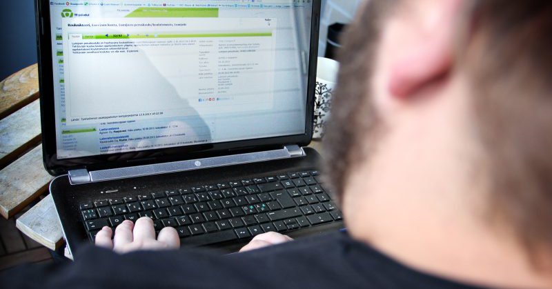 Tweet card summary image