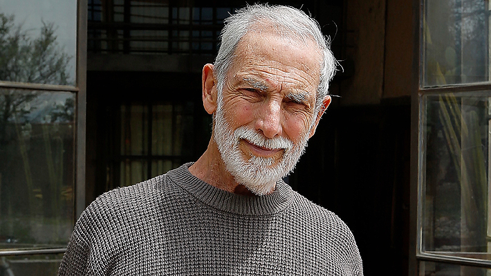 DefensorMayores's tweet card. Durante los últimos días, el intérprete atravesaba por un delicado estado de salud y era acompañado por su familia.