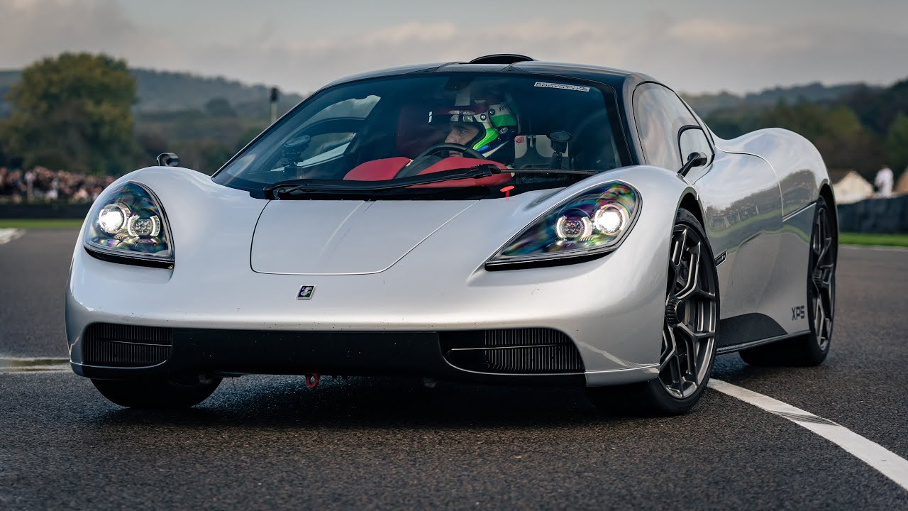 phi_bank's tweet card. Gordon Murray T50 SCREAMING V12 SOUNDS on TRACK!!!