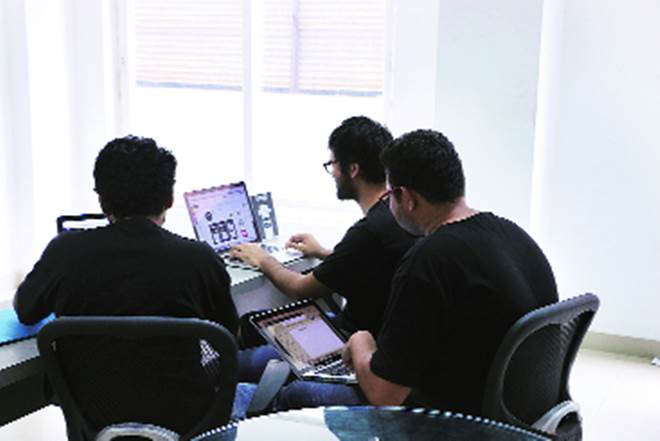 deepak_insights's tweet card. Under the microservices architecture, software systems are developed keeping each business application module independent