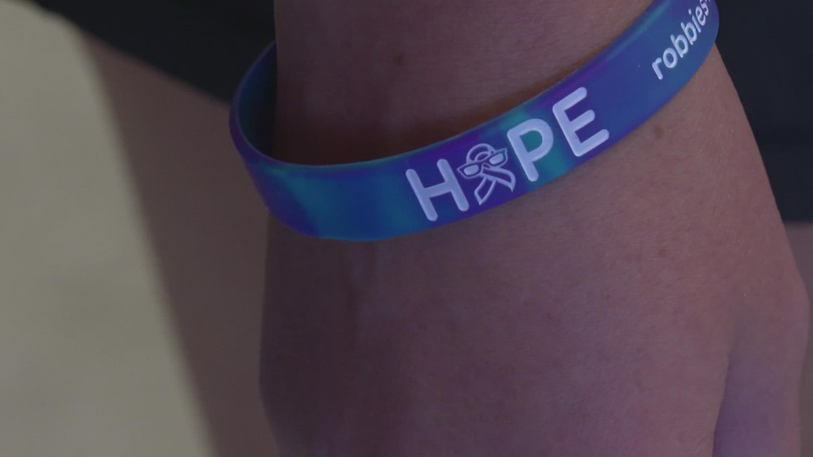 9NEWS's tweet card. Robbie's Hope and student ambassadors at Lakewood High want to cut the teen suicide rate in half by 2028 by offering mental health support to fellow teens.