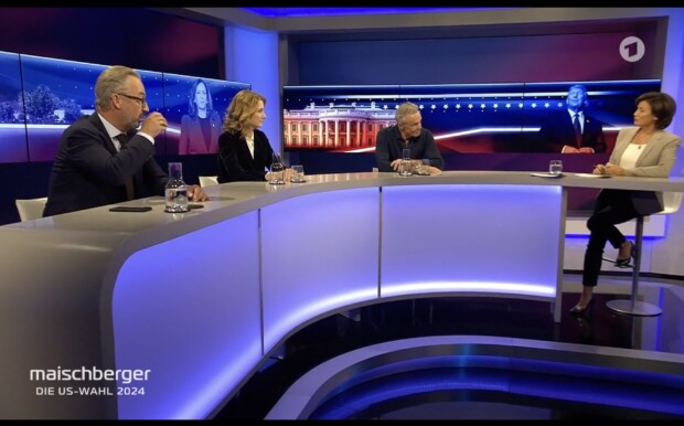 RolandTichy's tweet card. Noch bevor Tichys Einblick live über die US-Wahlen berichtete (seit sechs Uhr auf YouTube und tichyseinblick.de), gaben ARD und ZDF in der Nacht nochmal alles, um die Deutschen auf das kommende...