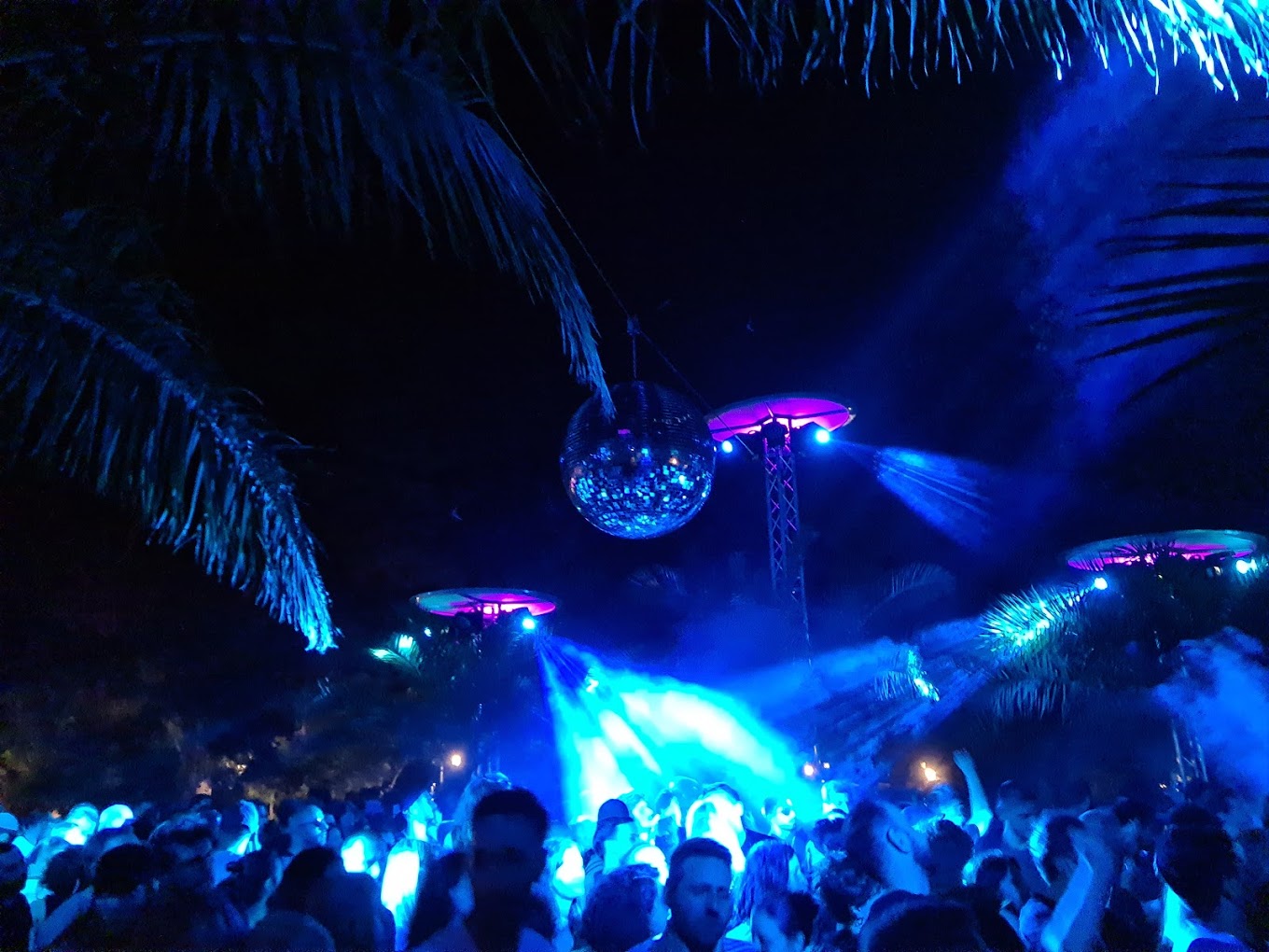 _technoedm_'s tweet card. Get ready for Decoder at CISKARI on July 19! Anetha, Mac Declos, MCMLXXXV, SALOME, and SPFDJ will light up the night with techno beats.