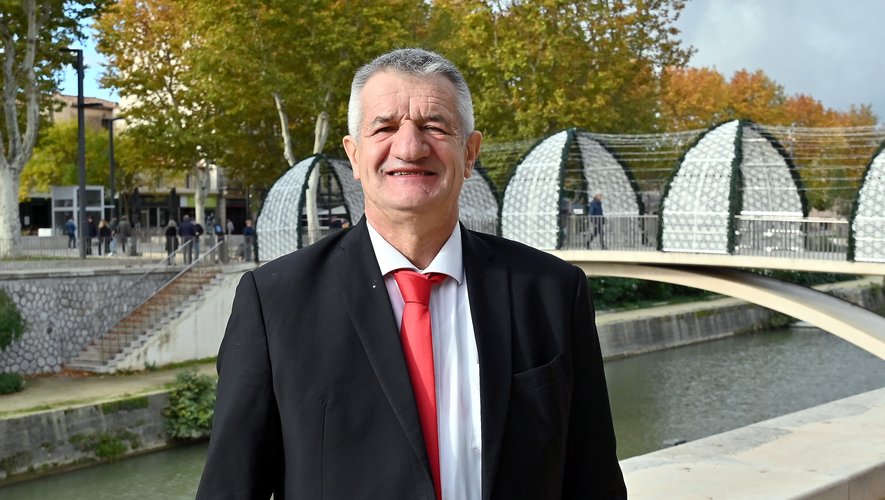 lindependant's tweet card. L’ex-candidat aux présidentielles est en tournée.