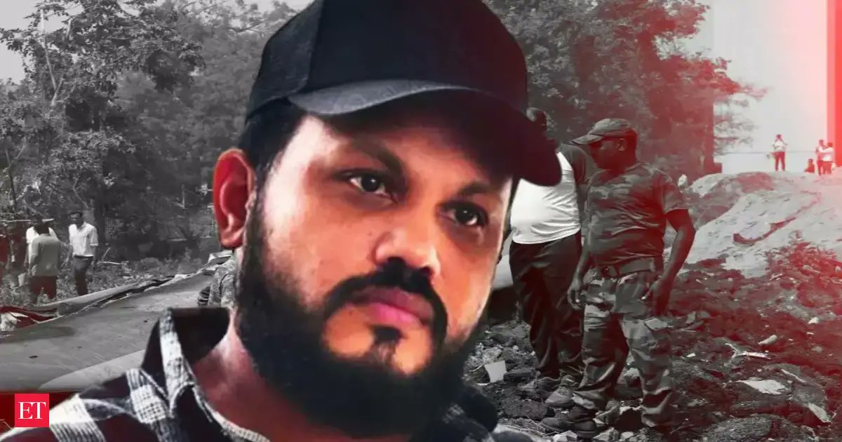 parrrapapap's tweet card. Viswashkumar Ramesh, the sole survivor of the Air India Flight AI 171 crash, is struggling four and a half months later. He faces physical pain, psychological trauma, and financial hardship. His...