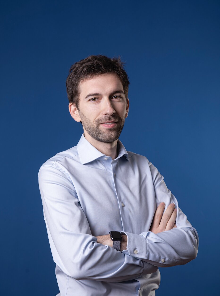 InnovaLang's tweet card. InnovaLang con Fluentify per offrire corsi di lingue professionali, flessibili, efficaci, online e ritagliati su misura per il professionista e le aziende.