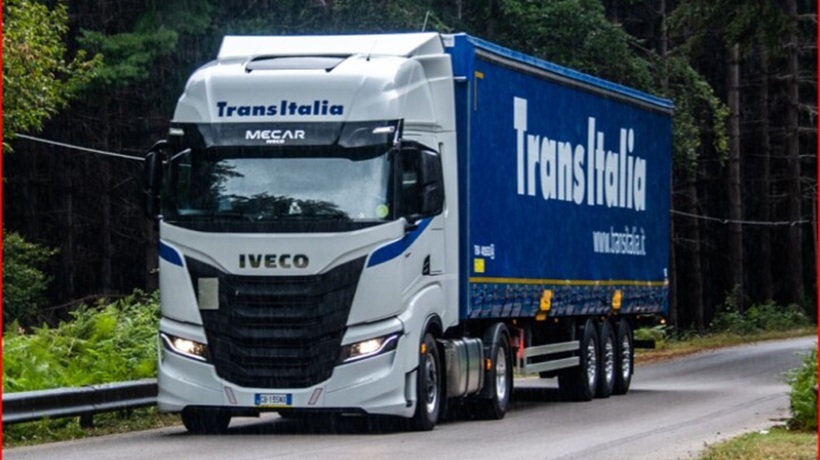 tolcommunity's tweet card. Trans Italia a Ecomondo 2025 mostra come la logistica sostenibile e i green corridors accelerano la transizione ecologica europea.