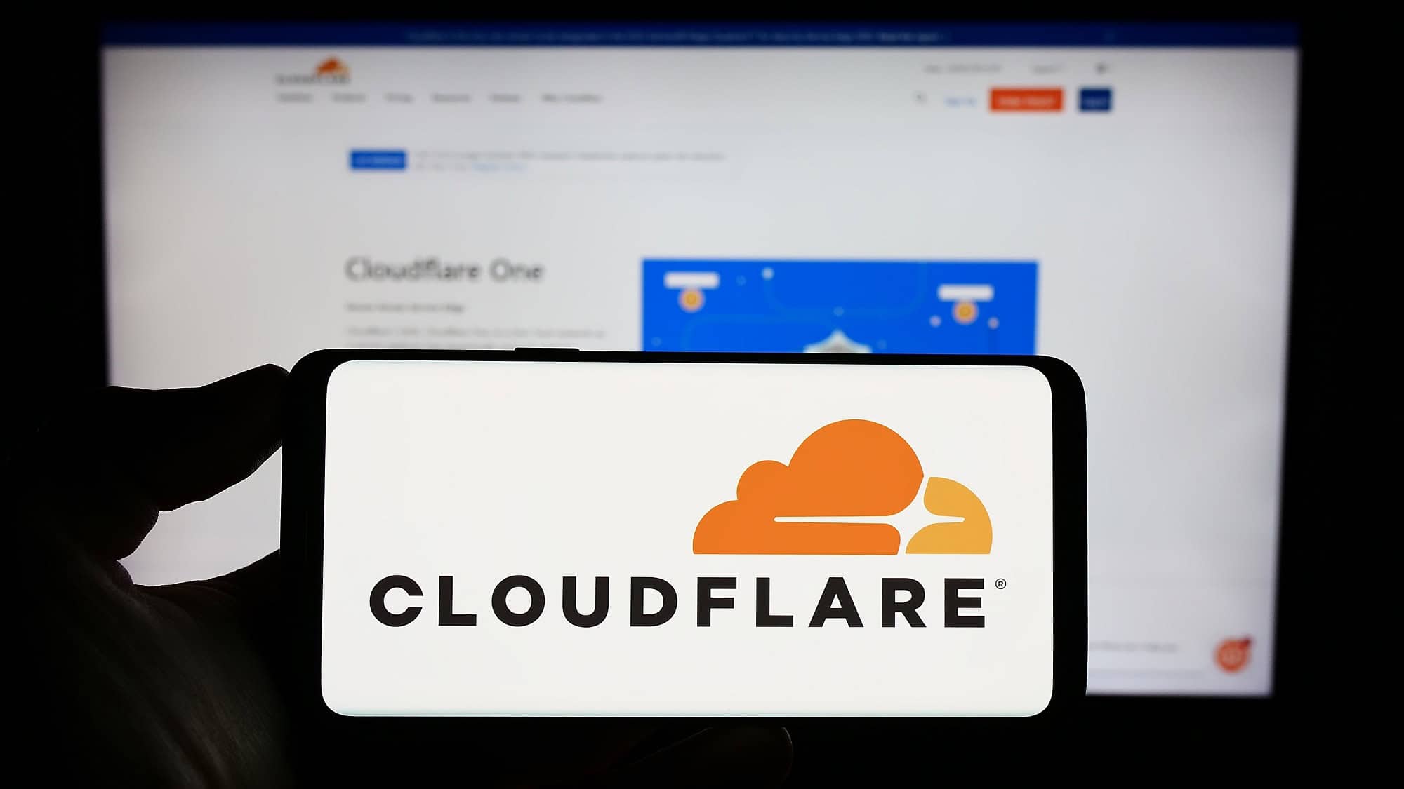 PoderParaiba's tweet card. A queda do Cloudflare na manhã desta terça-feira (18) provocou uma onda de instabilidades que atinge o Portal Poder Paraíba, vários outros sites e portais de notícias e alguns dos maiores serviços da...