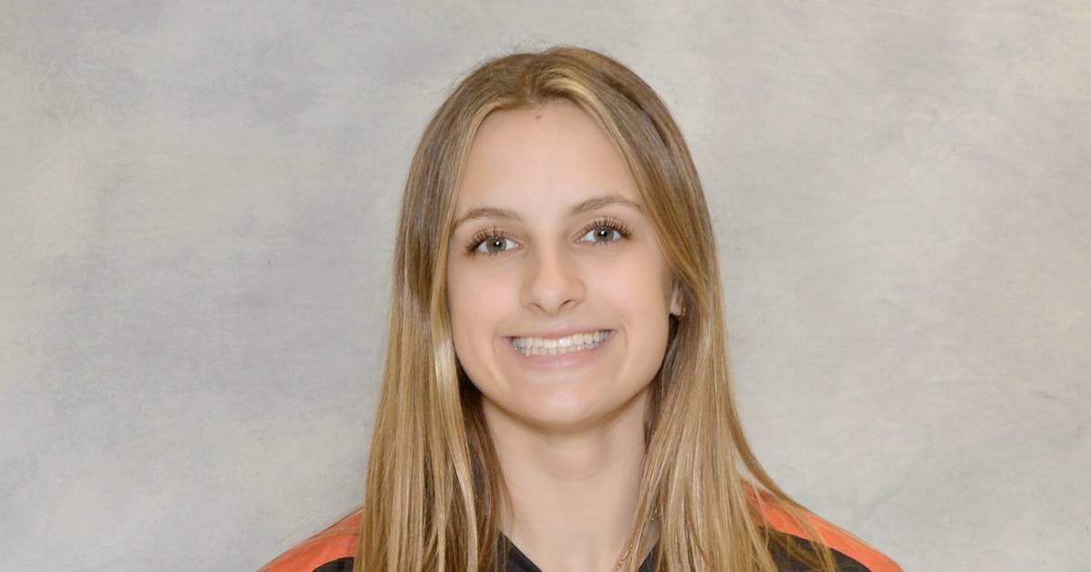 KaneCountyPreps's tweet card. St. Charles East scored four runs in two different innings on its way to a 10-0, six-inning win over Elk Grove in a Class 4A Conant Sectional semifinal Wednesday.