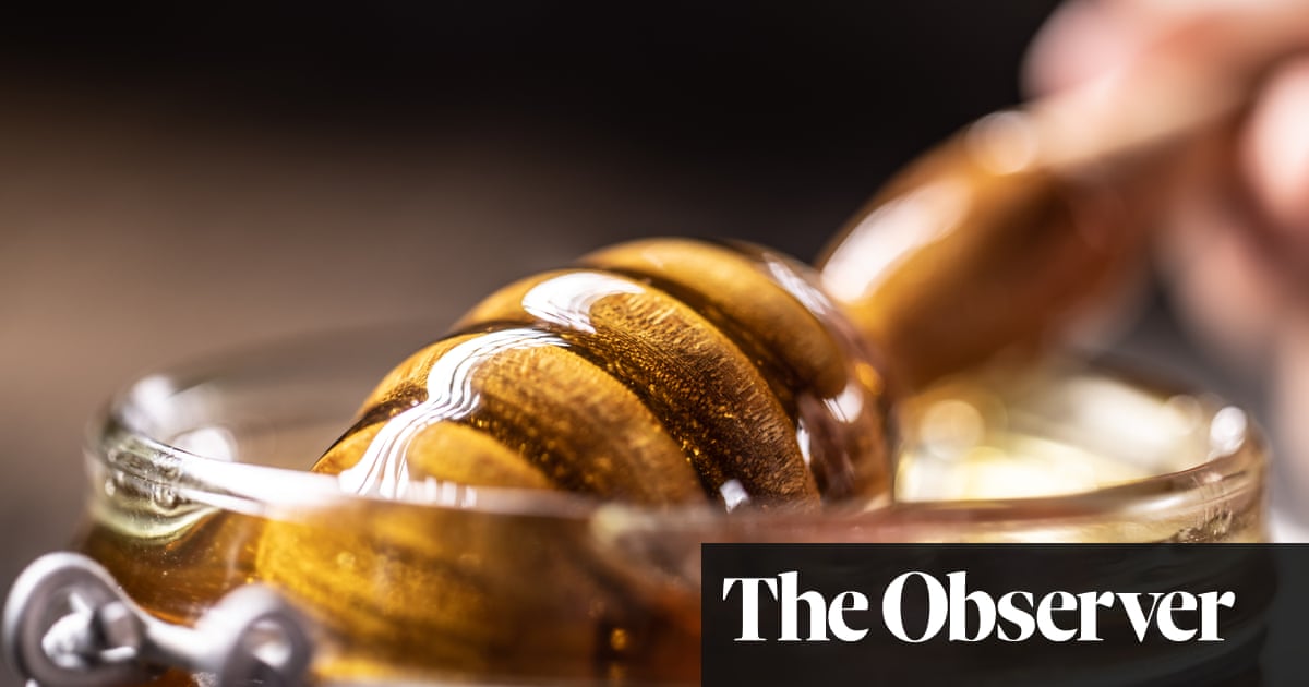 dynamicsTutor's tweet card. Warnings that genuine products are bulked out with cheaper sugar syrup prompt international congress to withdraw prizes