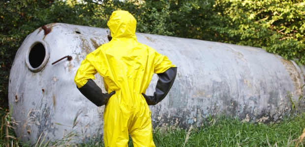 OccHealthSafety's tweet card. An example of an incident where the alerts could have assisted the public was the methyl mercaptan gas release that killed three operators and a shift supervisor at the DuPont La Porte, Texas,...