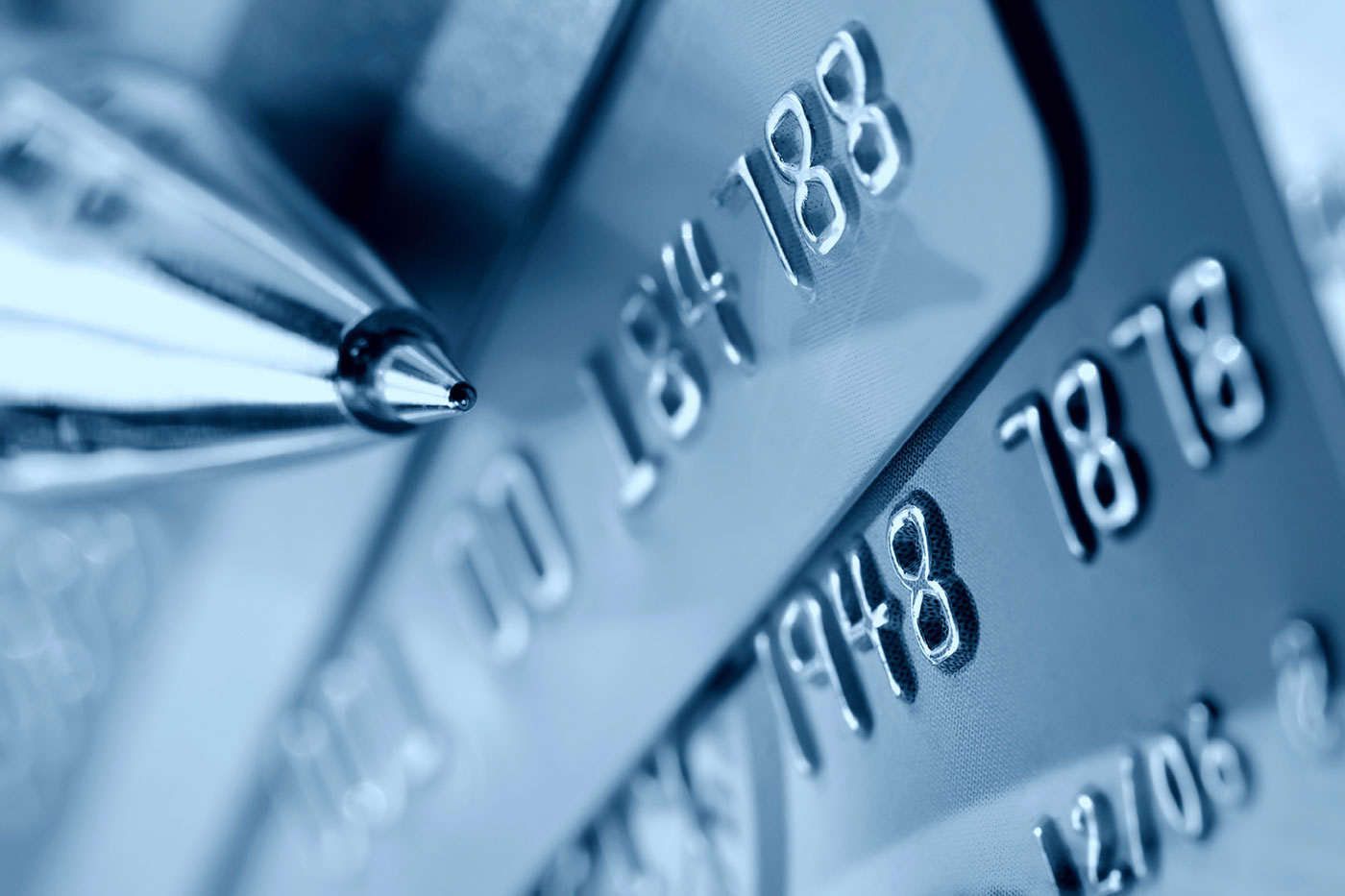 podertactica's tweet card. La digitalización de las transacciones de pago en Venezuela es casi total, según una encuesta de la consultora Poder & Estrategia. El efectivo en dólares o bolívares abarca solo 11% de las operacio...