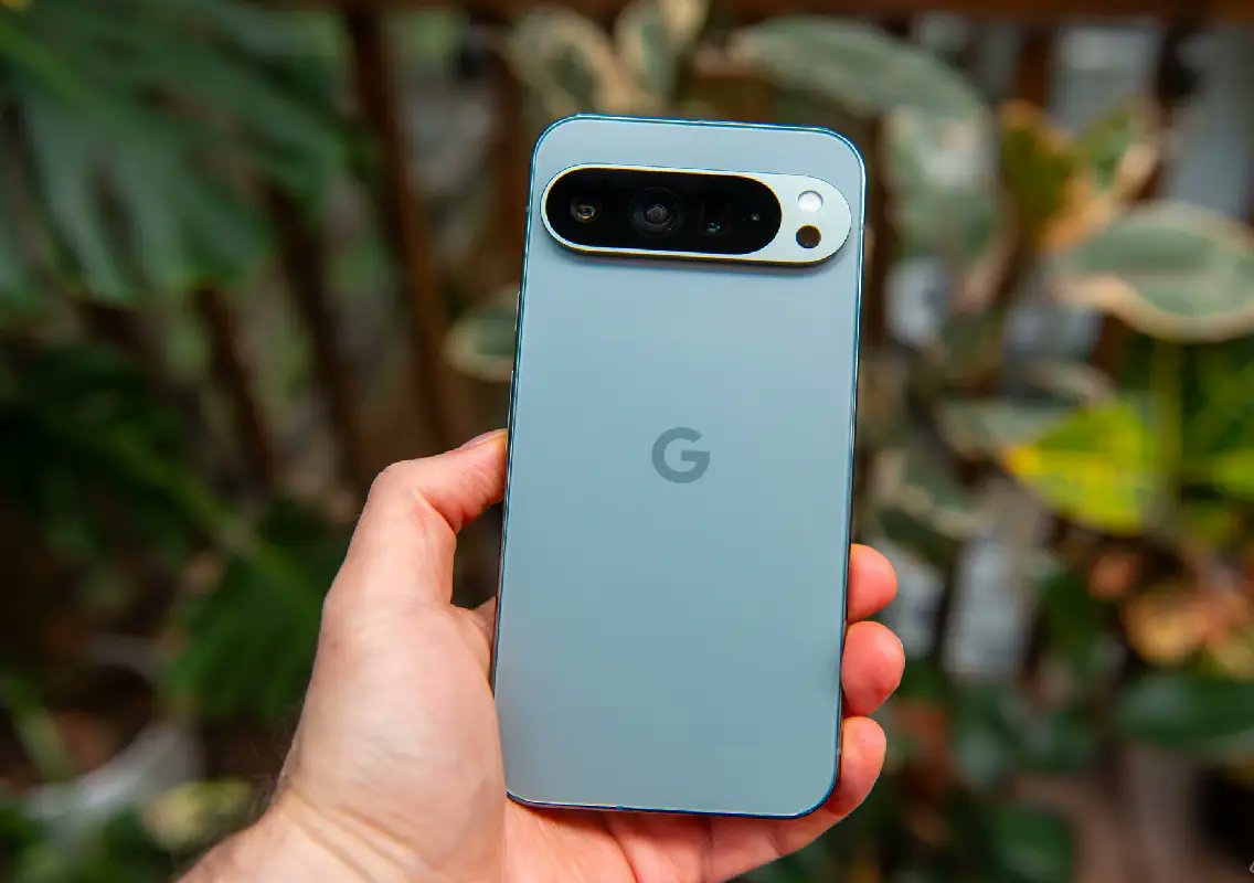 Newskarnataka's tweet card. Google’s November 2025 Pixel update, leaked by Verizon, brings stability fixes, performance improvements, and the latest Android security patch for most Pixel models.