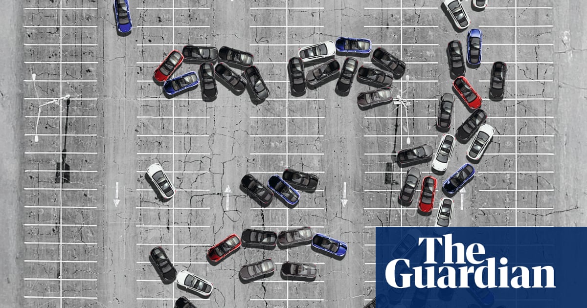 StanphylCap's tweet card. Elon Musk is obsessive about the design of his supercars, right down to the disappearing door handles. But a series of shocking incidents – from drivers trapped in burning vehicles to dramatic stops...