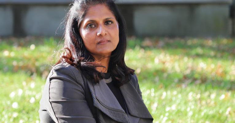 Tweet card summary image