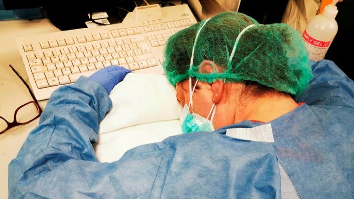 anujaksingh's tweet card. Hi All, Doctors, nurses and other first responders are working non-stop to sav… Rohan-Anya Singh needs your support for Rohan and Anya's COVID-19 fundraiser