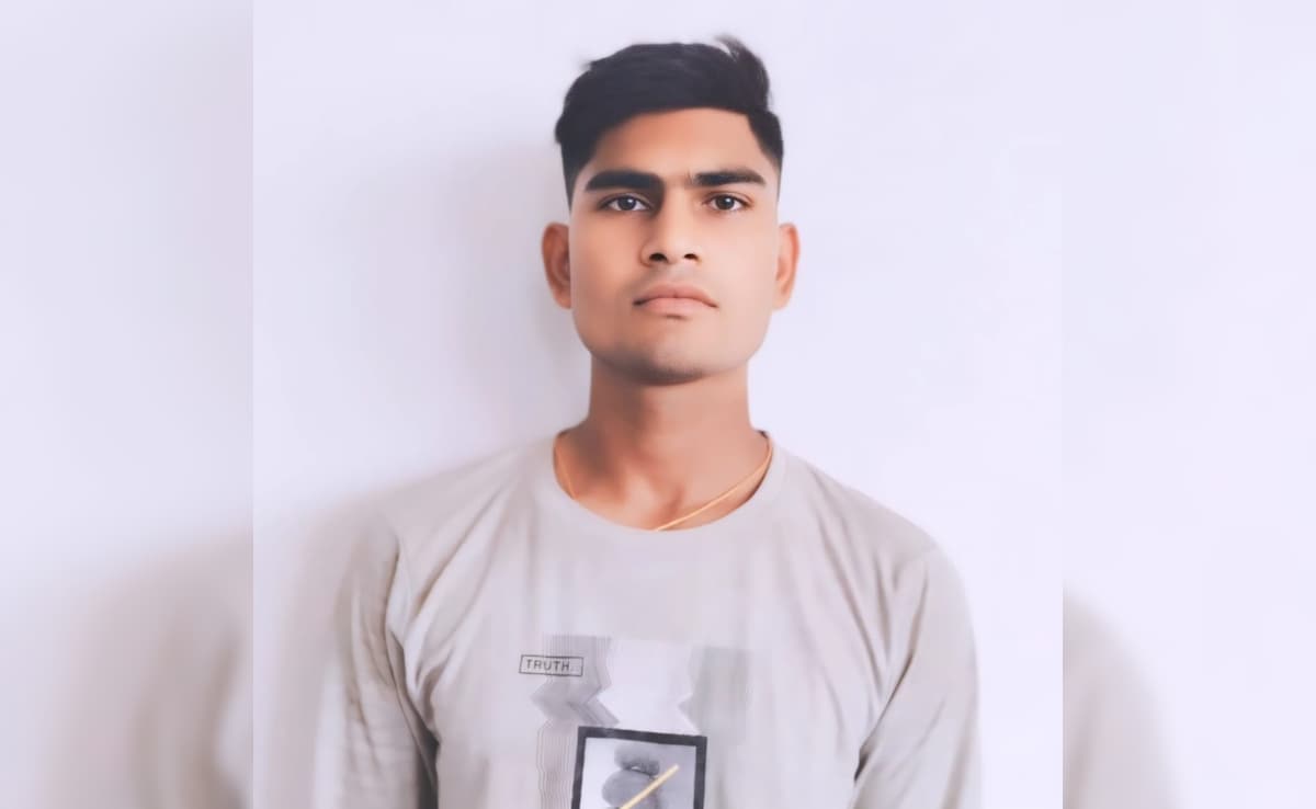 HPCMF_Org's tweet card. मुजफ्फरपुर में पिछले 1 महीने में यह दूसरे पत्रकार की हत्या हुई है. गौरव कुशवाहा से पहले शिव शंकर झा नाम के पत्रकार की पिछले महीने हत्या कर दी गयी थी.