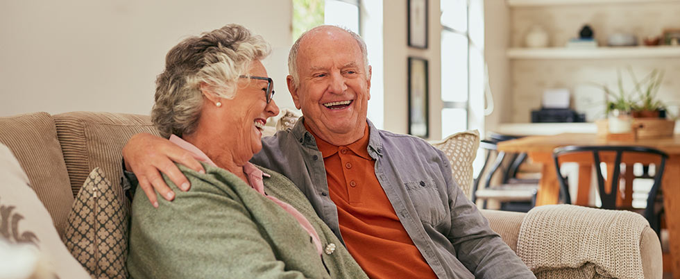 Hari_SH25's tweet card. Discover how home technology enhances independence for seniors, addressing the challenges of aging in place amid rising costs and caregiver shortages.