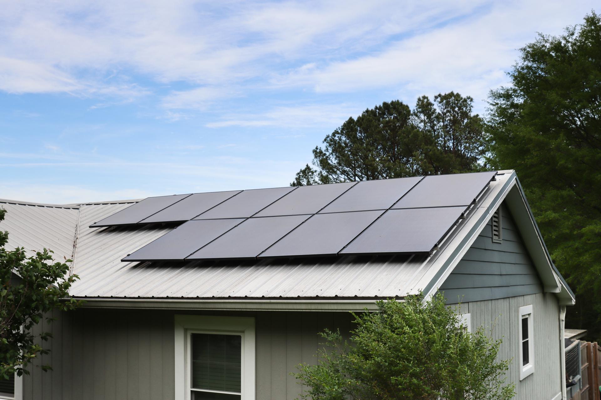 SEIA's tweet card. The Solar Energy Industries Association (SEIA) is leading the transformation to a clean energy economy. Learn more at seia.org