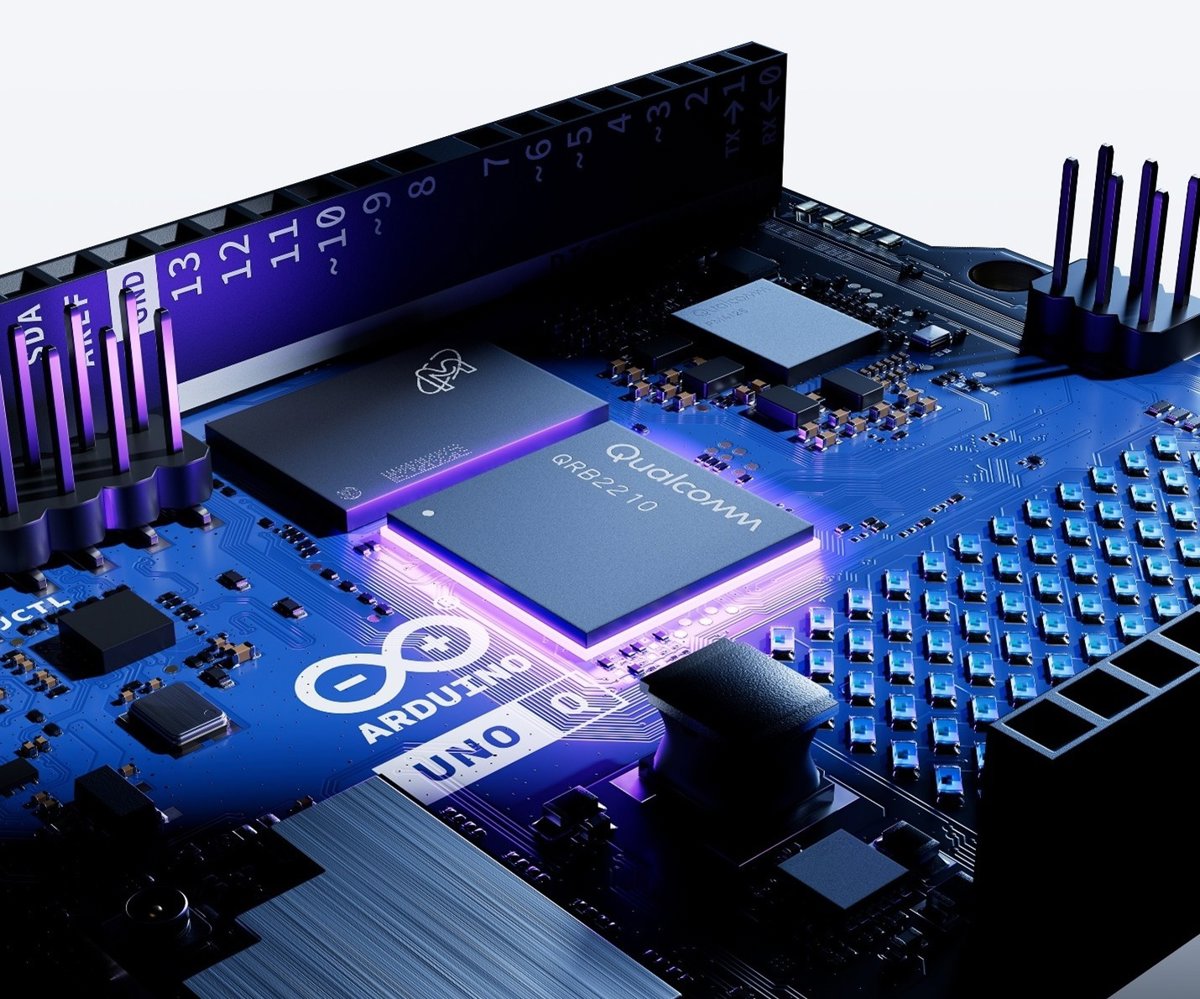 techntelligence's tweet card. Qualcomm Technologies ha anunciado al adquisición de la empresa de 'hardware' y 'software' de código...