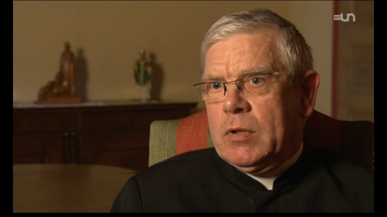 lectronLibre9's tweet card. "L'homosexualité, c'est une ignominie"