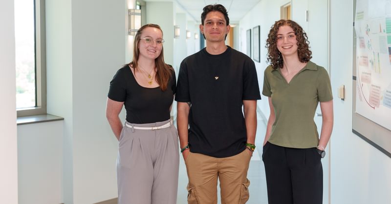 StowersGrad's tweet card. Scholars perform cutting-edge, collaborative, and multidisciplinary computational science aimed at solving fundamental biological questions.