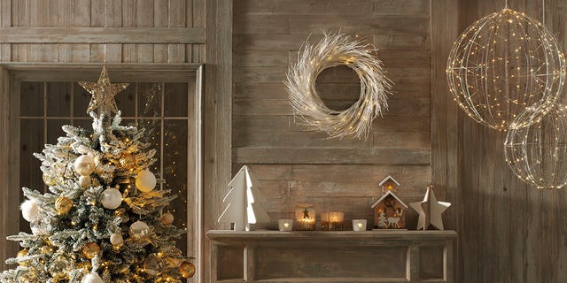 MicasaRevista's tweet card. ¿Está tu casa a punto para estas fiestas? ¿Tienes todo lo necesario? ¿Has decorado con mimo pensando en todos?