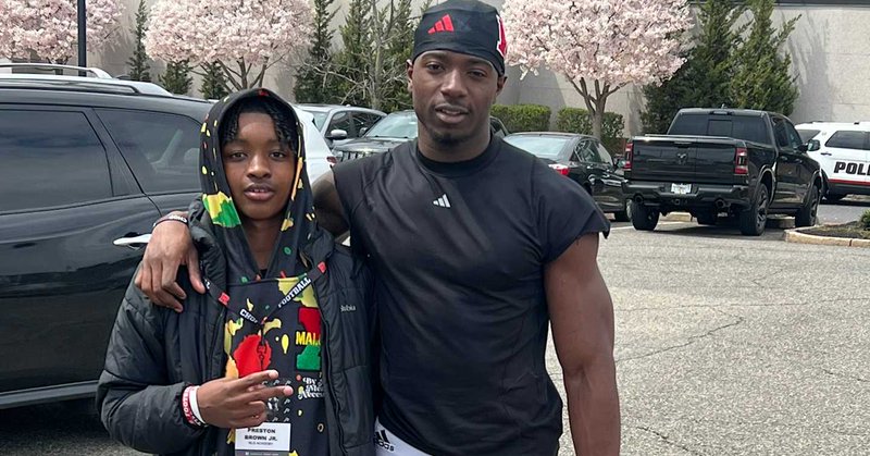 Tweet card summary image