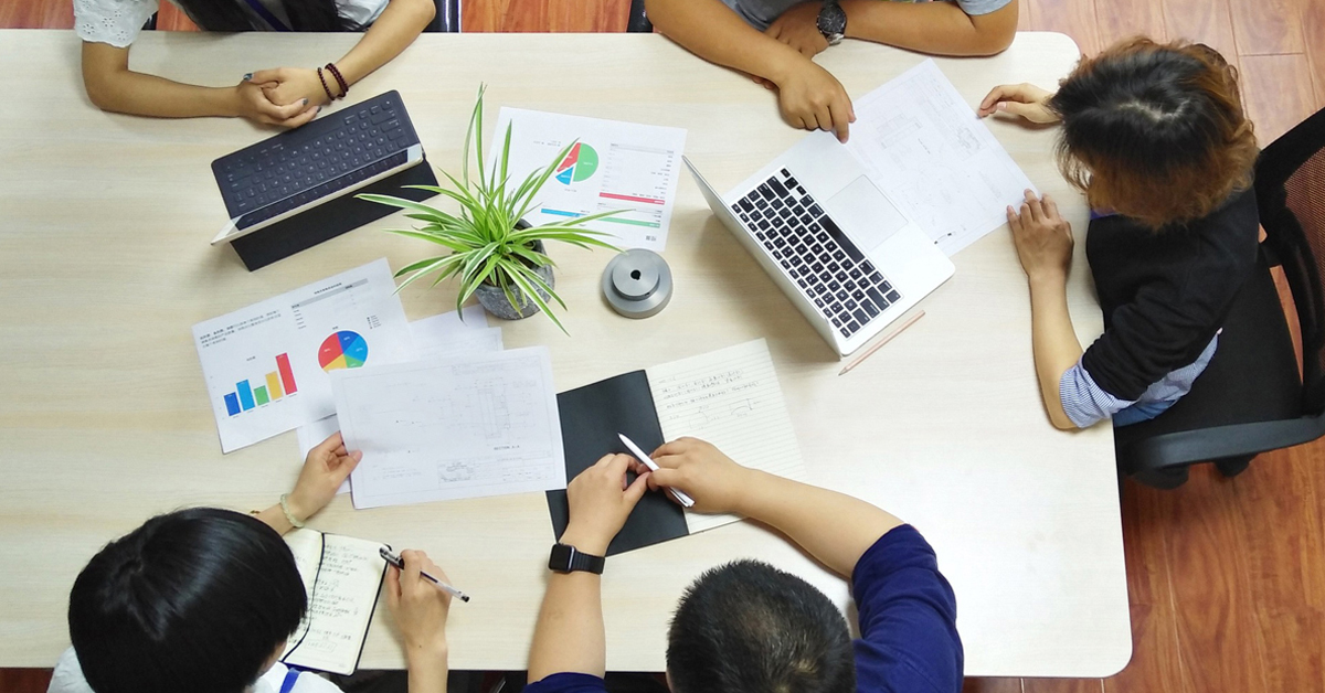 CapinCrouse's tweet card. It is important to get worker classification right because errors have tax implications for both the employee and the employer. Learn more with this overview.