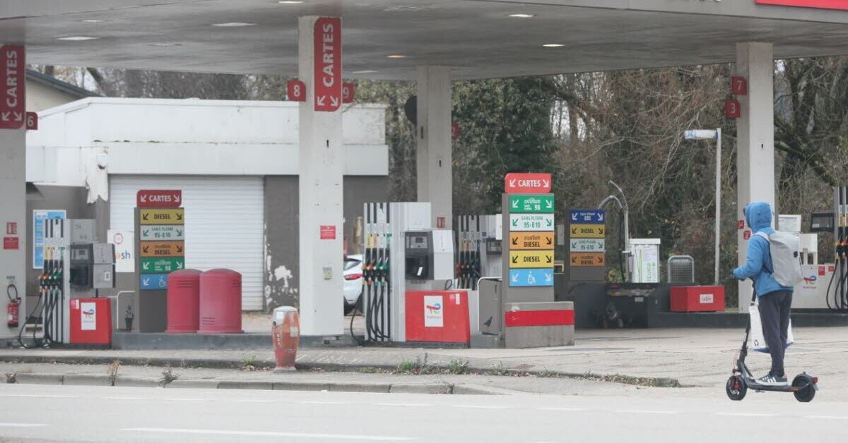 Le_Progres's tweet card. Ain. Oyonnax : nouveau braquage à main armée à la station-service TotalEnergies