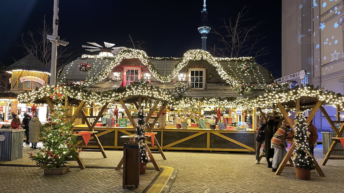 whereangiewand1's tweet card. Discover the magic of Christmas in Berlin with this guide on the most poplular Christmas markets to visit in December.