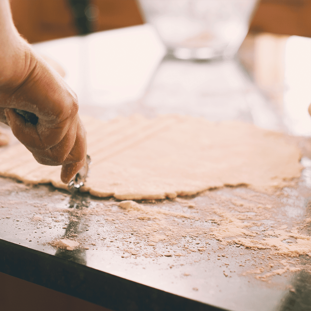 IAmFarmHer's tweet card. The big-batch recipe for All-Butter Pie Dough makes the most tender, flaky pie dough you’ve ever tasted! It's easy to scale and freezes well!