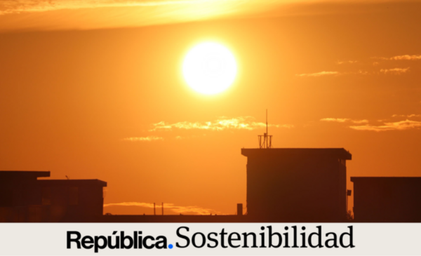secmca's tweet card. Centroamérica enfrenta un riesgo macroeconómico de largo plazo: el incremento sostenido de las temperaturas podría frenar el crecimiento del PIB per cápita. Así lo detalla un estudio conjunto de la...