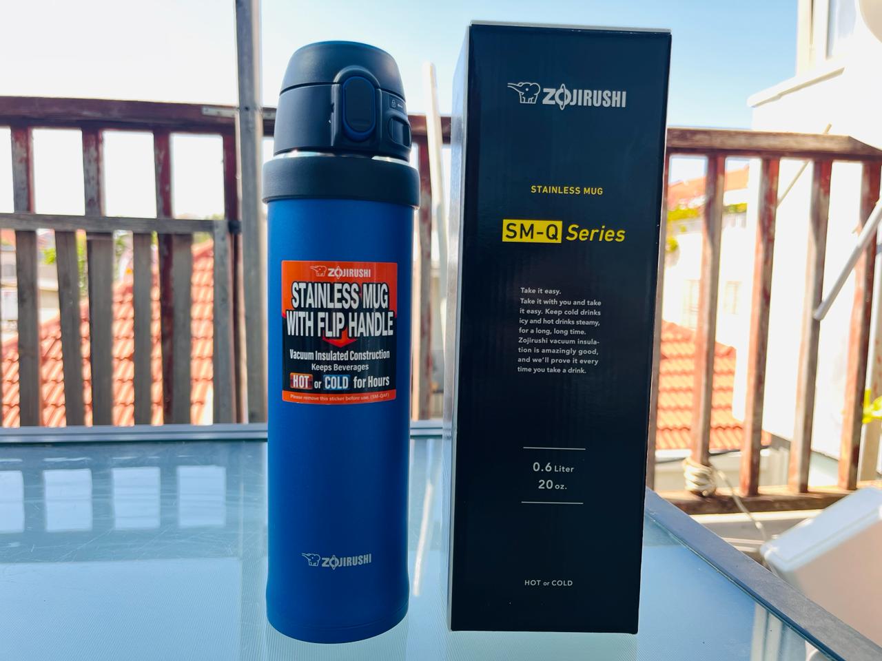 TechNPeople's tweet card. טכנולוגיה ואנשים - סקירה על הבקבוק התרמי או התרמוס אם תרצו ה- Zojirushi Flip And Go, השומר על קור וחום ברמה קיצונית לשעות ארוכות.