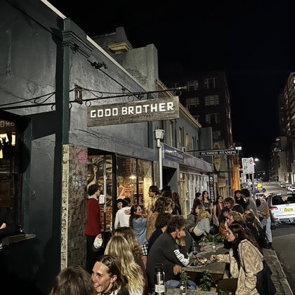 Tweet card summary image