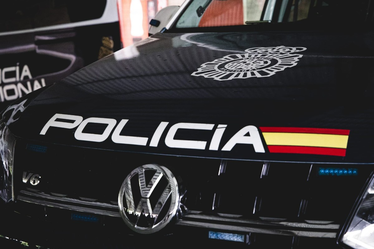 gaceta_es's tweet card. «Esta persona gritó ‘Alá es grande’, recitó versos del Corán y aseguró que nos iba a matar», explican