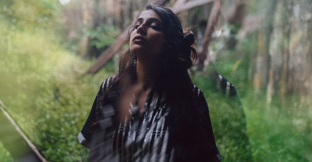 thefader's tweet card. Read an interview with experimental singer-songwriter Sheherazaad about her new EP Qasr, out now via Erased Tapes.