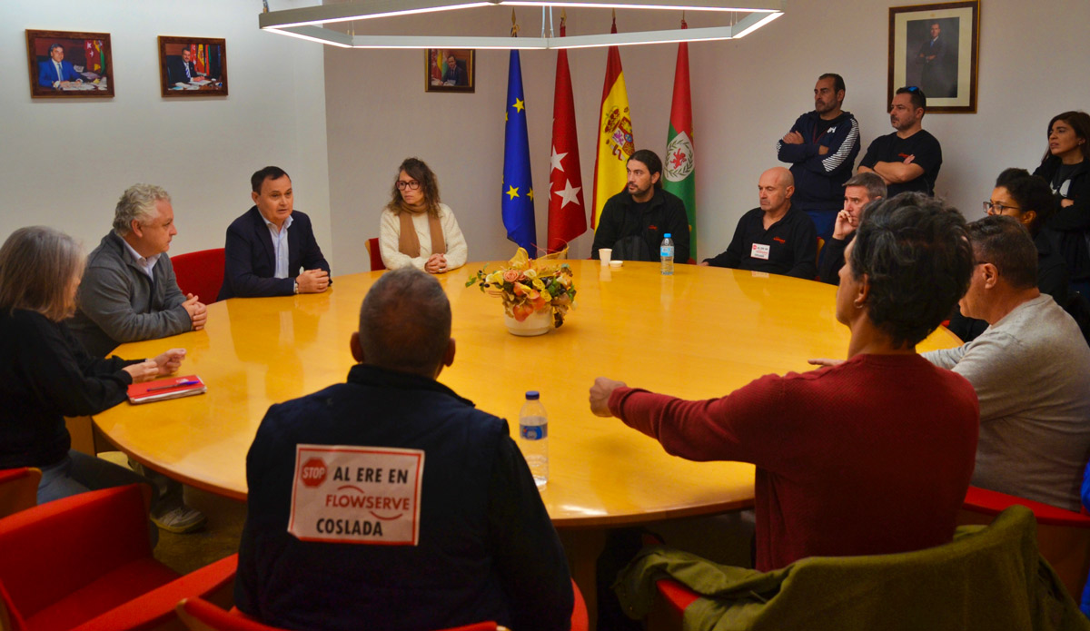 cosladaweb's tweet card. El Ayuntamiento de Coslada se reúne con el comité de empresa de Flowserve para mostrar su apoyo ante el ERE que podría afectar a 136 trabajadores y anuncia una reunión con la dirección para defender...