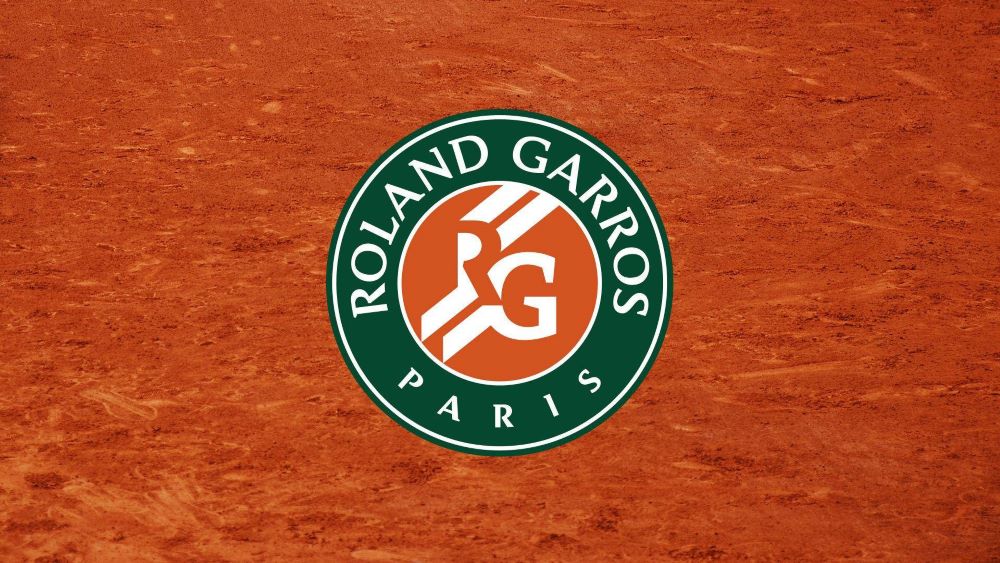 WendiOliveros1's tweet card. For the tennis fan on your Christmas list, the 2026 French Open towel is for sale online and ready to ship.