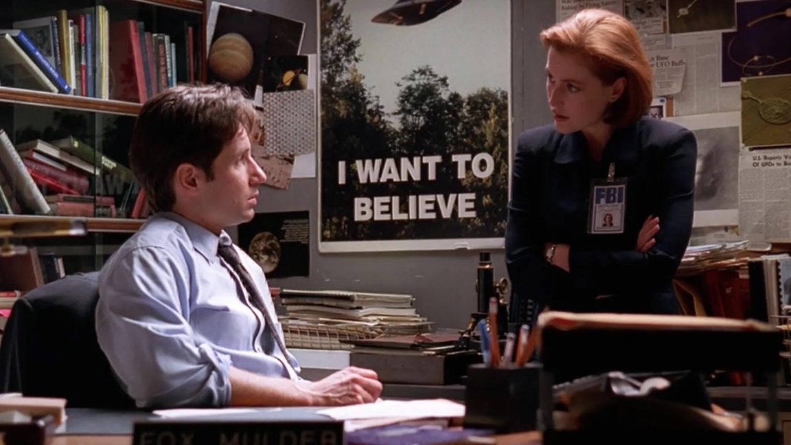 arstechnica's tweet card. From alien abductions to monsters of the week, this sci-fi series had something for everyone.