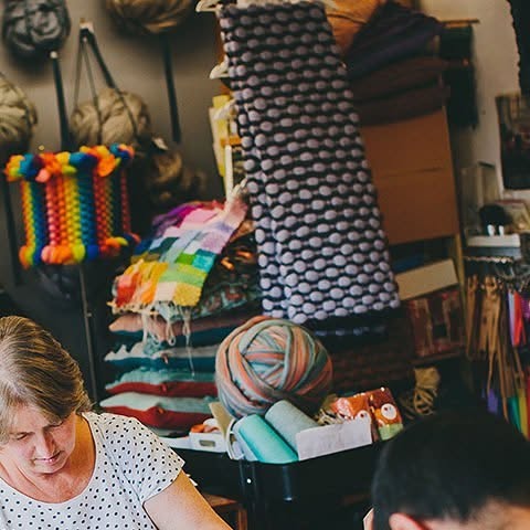 CSaboDesigns's tweet card. Cassandra Sabo Designs | Textile Designer | Weaver | Educator (@csabodesigns) • Instagram photo