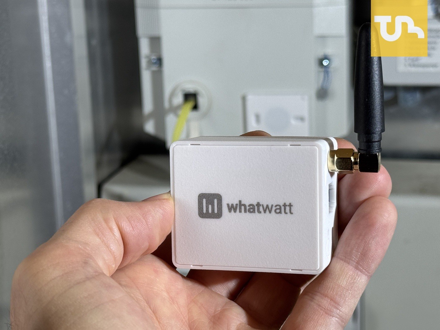 technikblog_ch's tweet card. Whatwatt Go im Test: Mit diesem Adapter gibt es Live-Daten aus deinem Smart Meter auf Technikblog