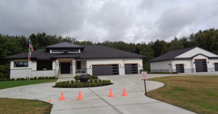 Tweet card summary image