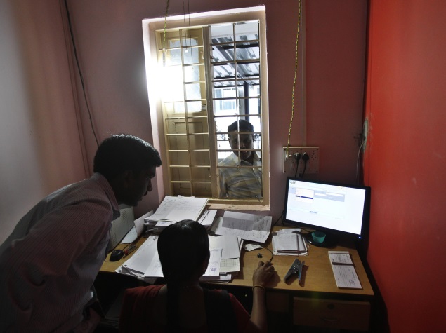 PIO_Tech_GujPol's tweet card. Apart from making websites more accurate, attractive and user-friendly, the government has also planned to make them more secure and participative.