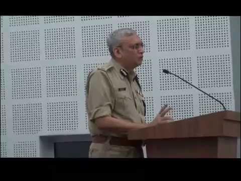 PIO_Tech_GujPol's tweet card. Police wireless Sub Inspector Batch-1 'Dikshant samaroh' 13/07/2015