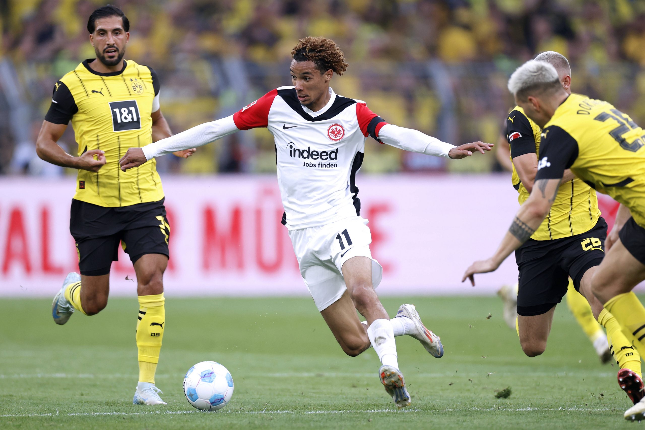 AnalyticsFC's tweet card. Mohamed Mohamed looks at how last season's Bundesliga surprise package play and what may now change after some big departures