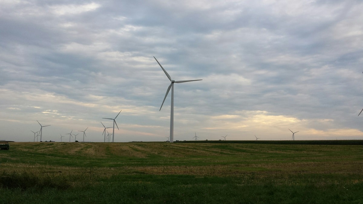 kiwaradio's tweet card. Northern Iowa (RI) – Alliant Energy is seeking a construction permit for a project in northern Kossuth County that would add a battery storage system to the Golden Plains Wind […]